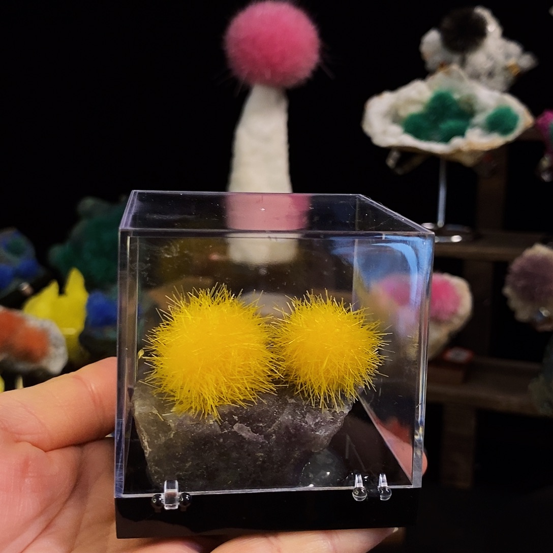 小***嗡石头漂亮漂亮好看漂亮