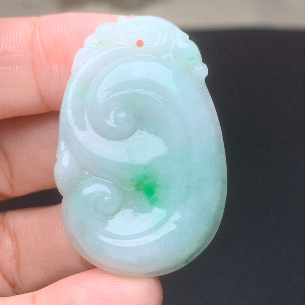 天然翡翠A货飘阳绿玉如意吊坠翡翠如意吊坠阳绿如意吊坠女玉石