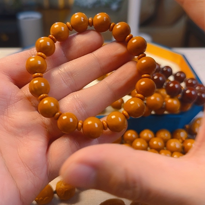 橄榄核手串/手链?*?光珠正圆