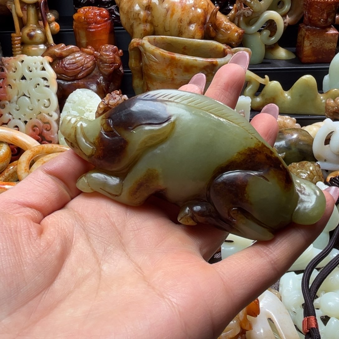 独***旅和田玉未镶嵌挂件