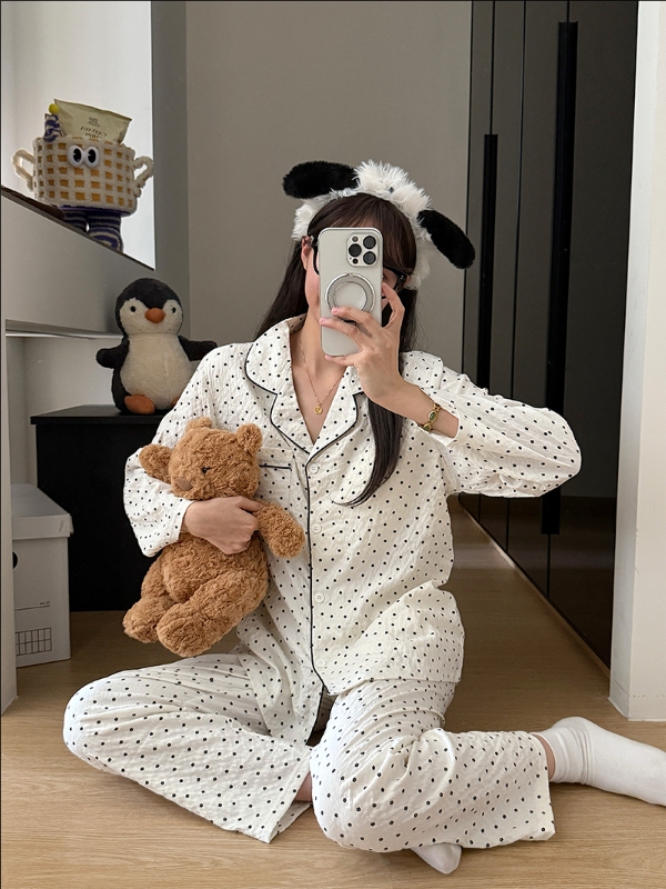 秋季云朵棉家居服长袖长裤【带胸垫】小碎花甜美翻领新款女大睡衣