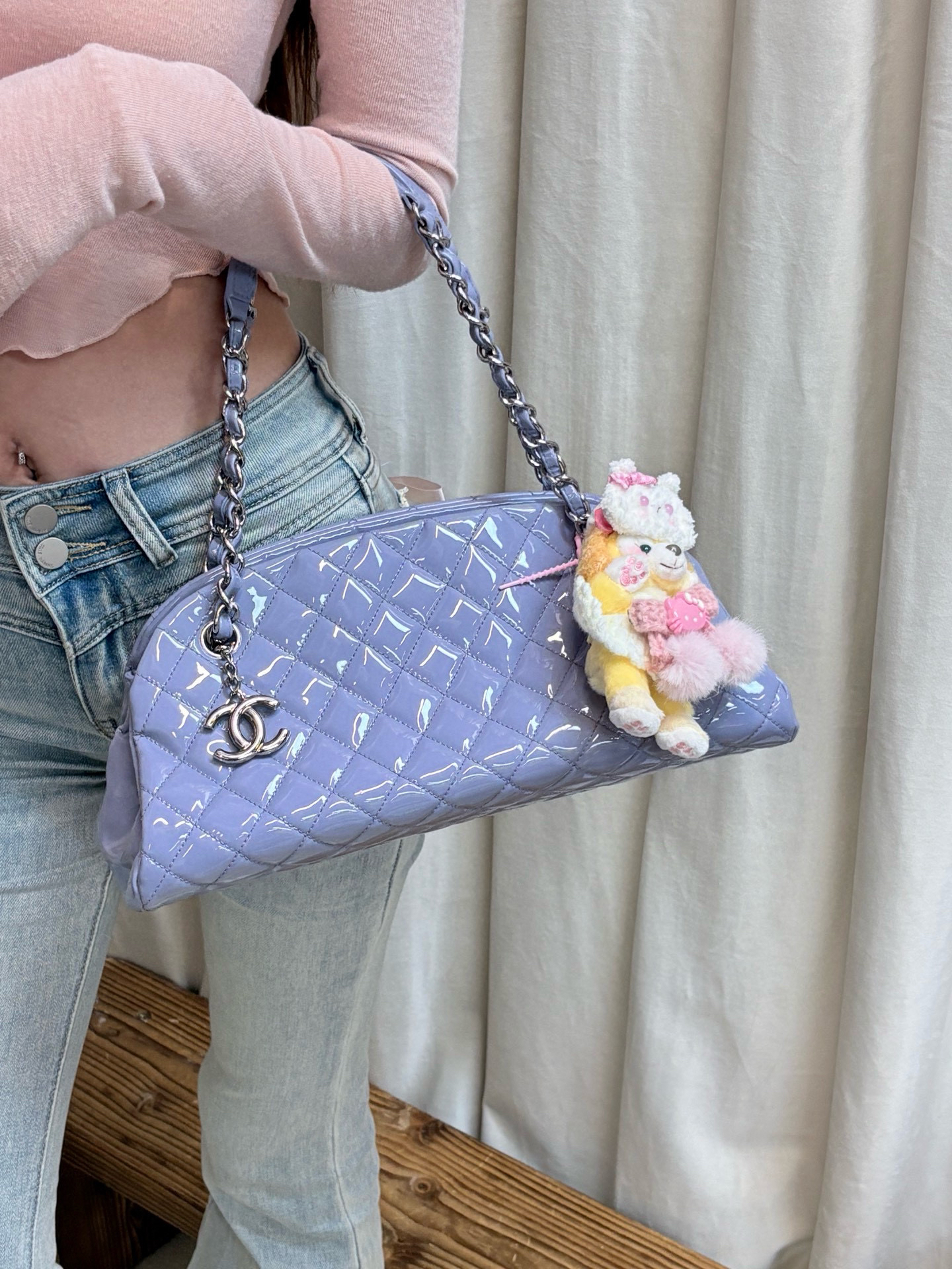 95新 Chanel/香奈儿 chanel 香芋紫漆皮保龄球单肩包