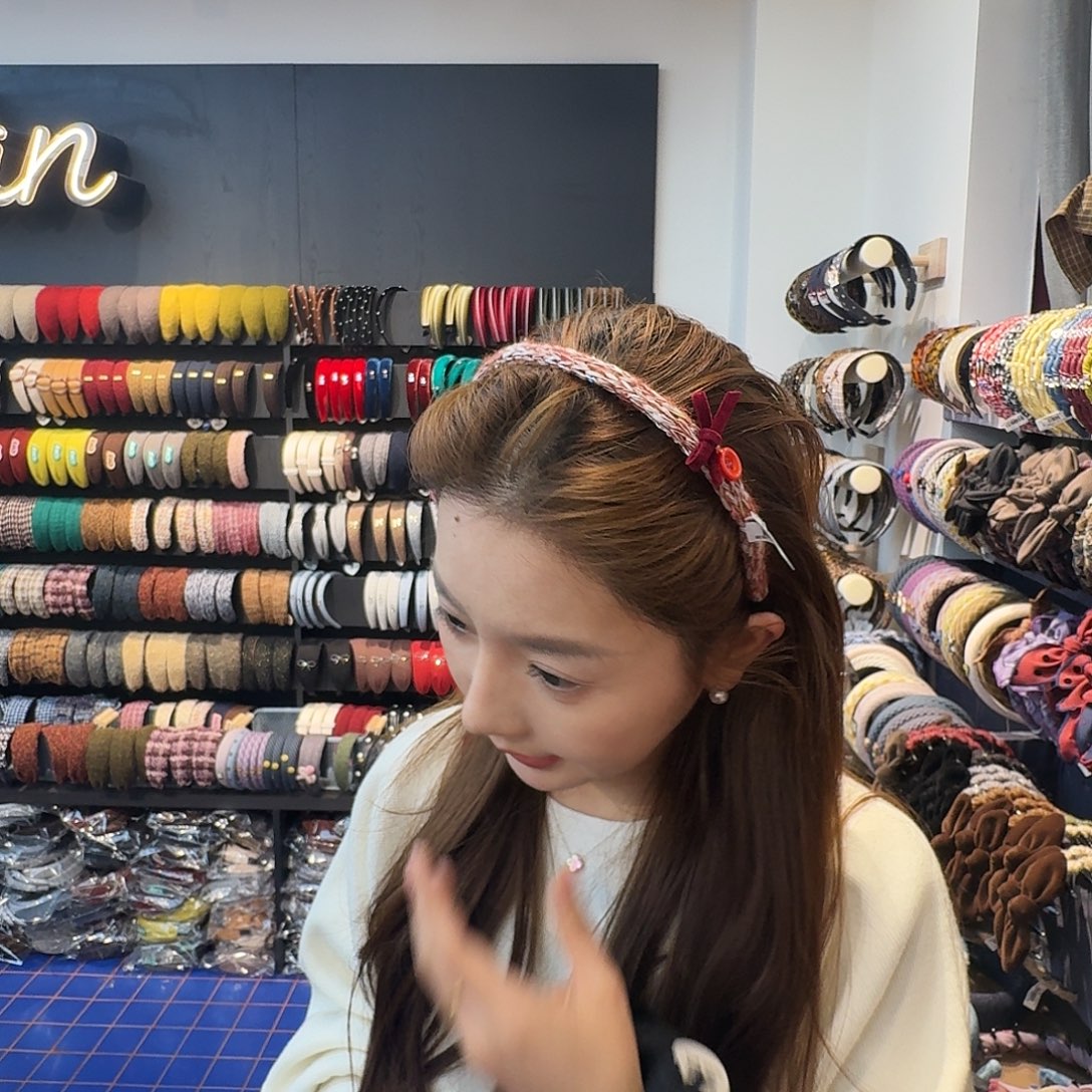 布艺非金属橘色发箍