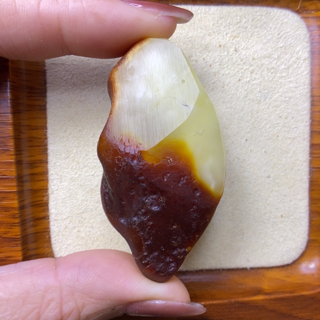 未镶嵌定制蜜蜡葫*娃敏