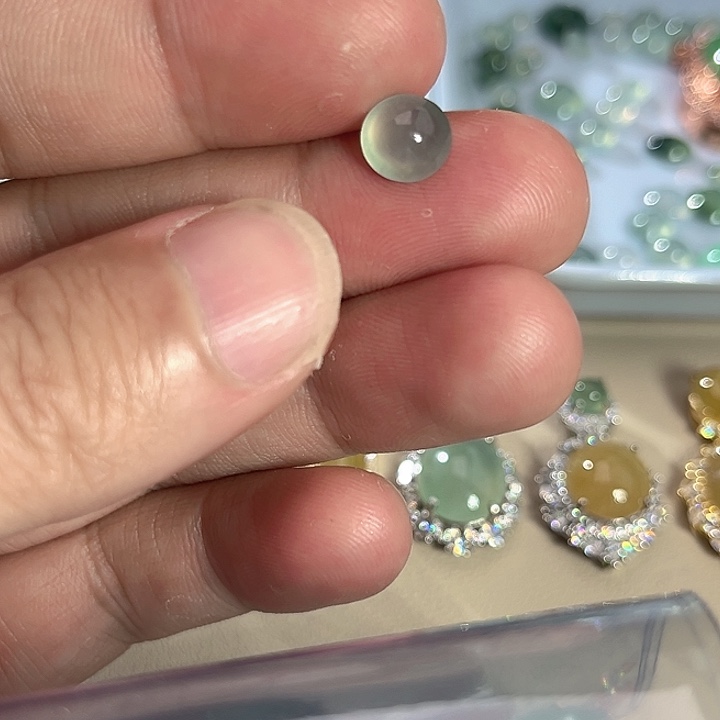 翡翠裸石缅料A货翡翠