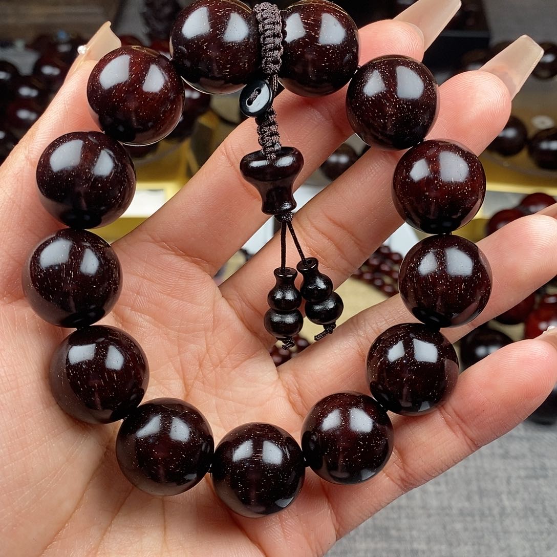 檀香紫檀（小叶紫檀）1.8满星