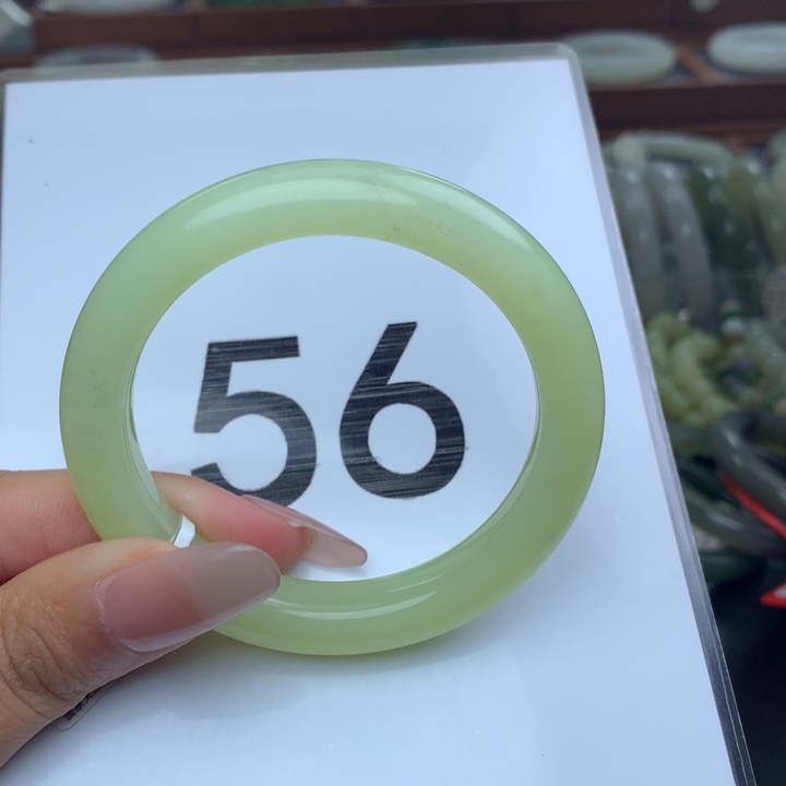 未镶嵌手镯和田玉9