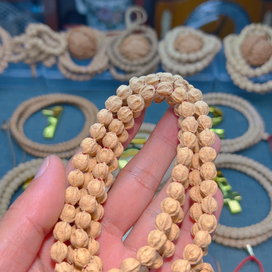 谷***才吊坠柏香籽/百香籽