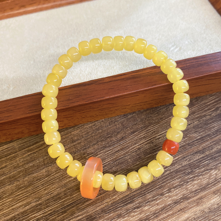 蜜蜡手串，6.3mm。