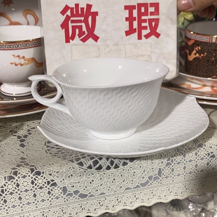 *****瓷器哈哈哈哈哈哈哈哈哈