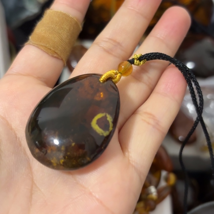 琥珀未镶嵌裸石琥珀吊坠