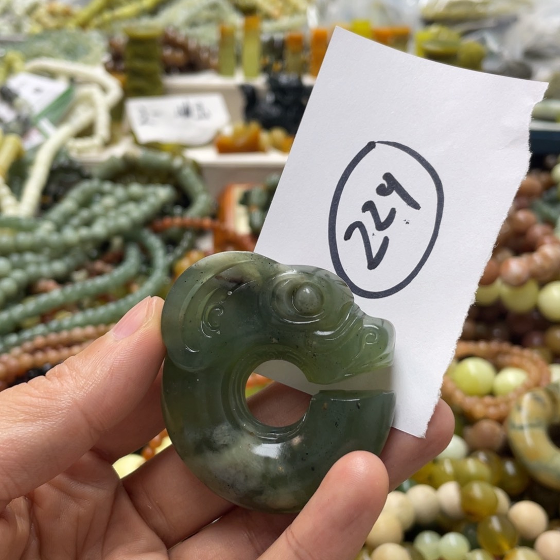 蛇纹石玉手链未镶嵌