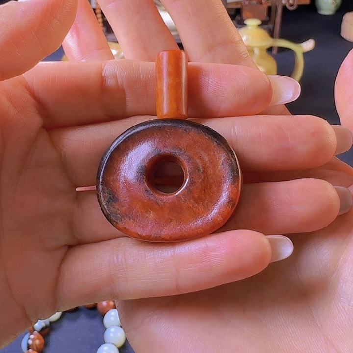 鑫****和田玉未镶嵌颈饰