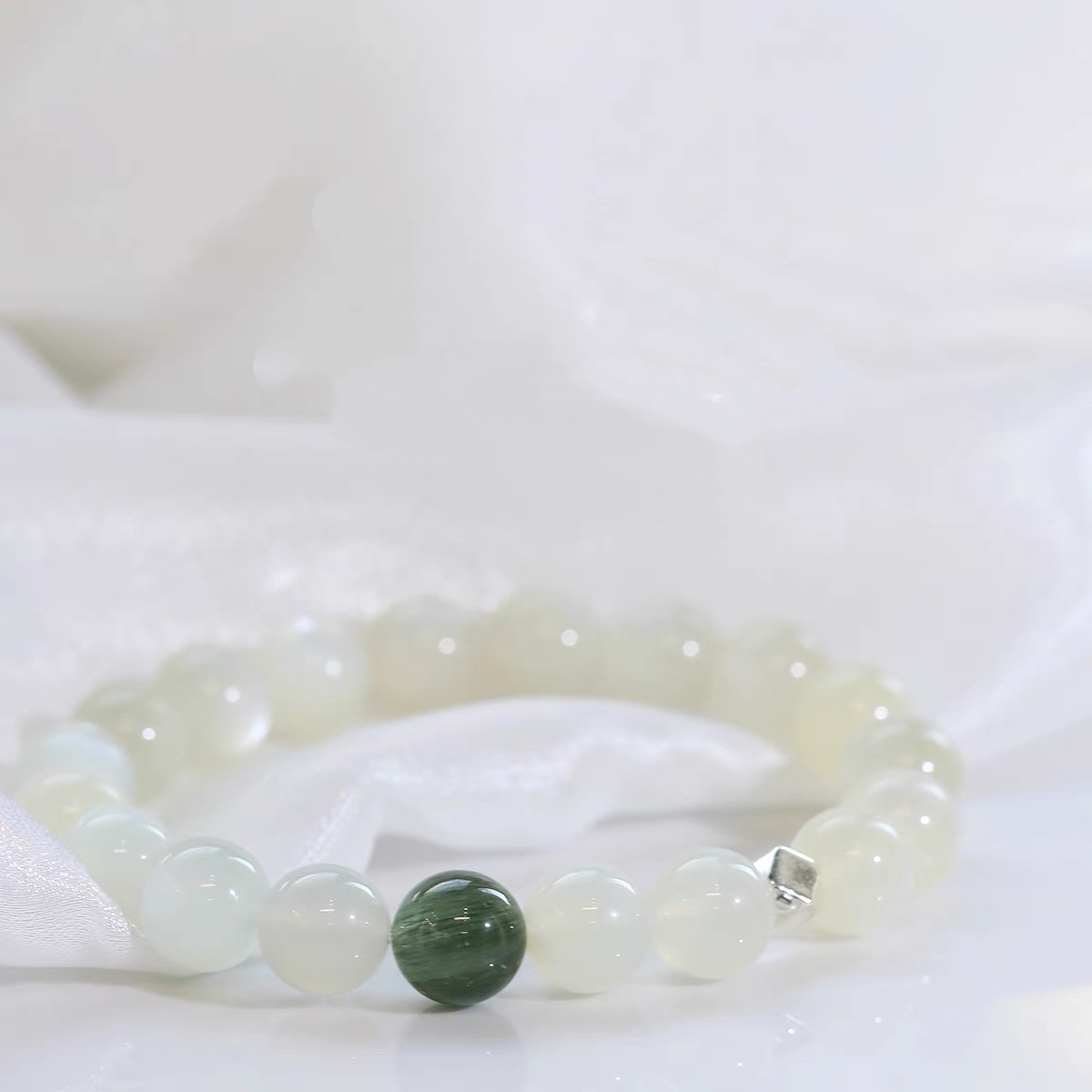 天然猫眼白月光石拉长石绿发晶手链手串闺蜜生日礼物饰品