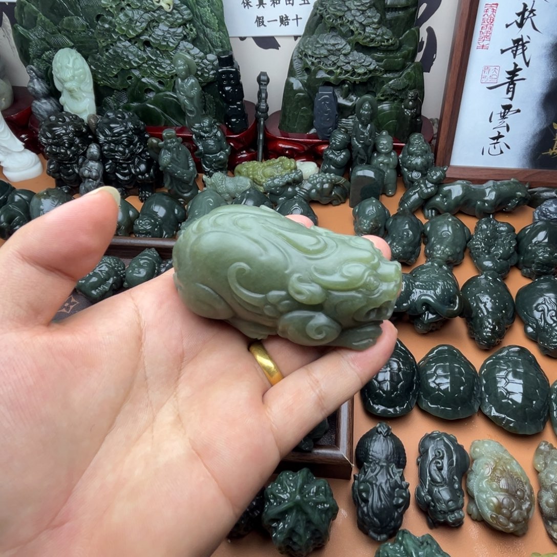 勇***8和田玉未镶嵌把件