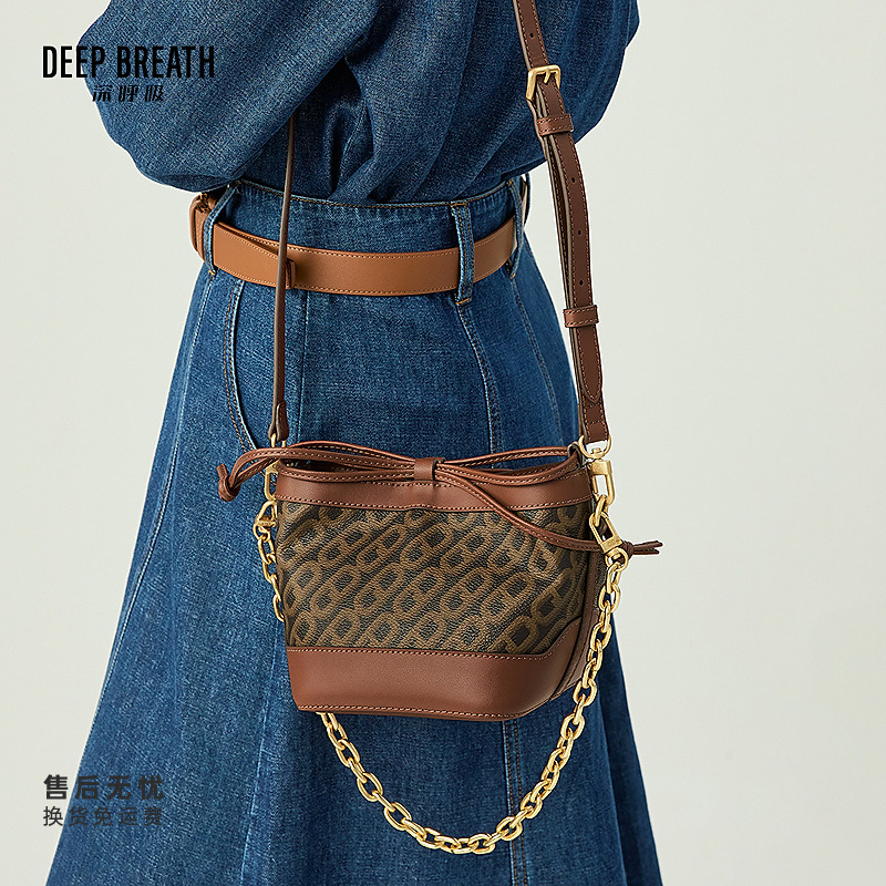 DEEP BREATH深呼吸女包mini水桶包单肩斜挎手提包AB10277