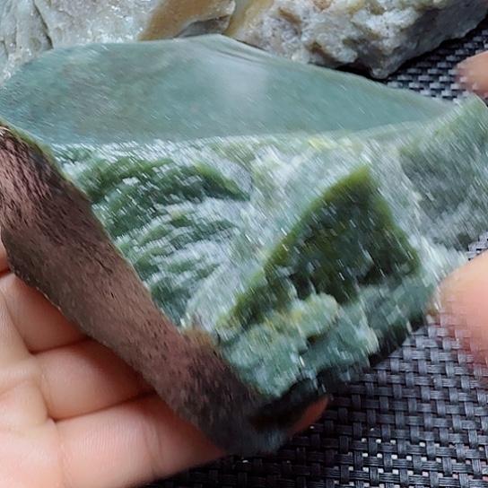 和田玉（糖玉）未镶嵌珠宝半成品