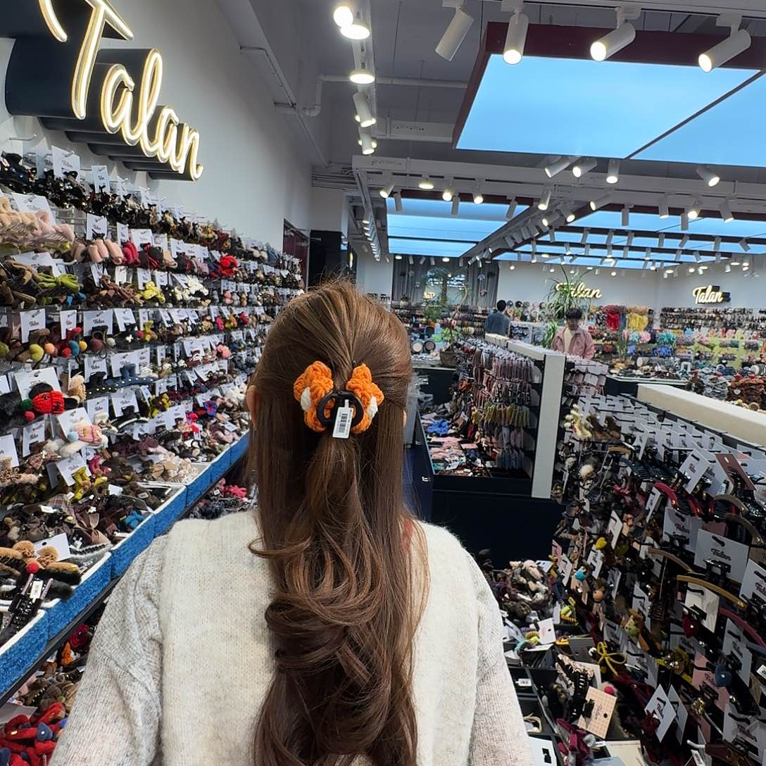 布艺非金属花花抓夹