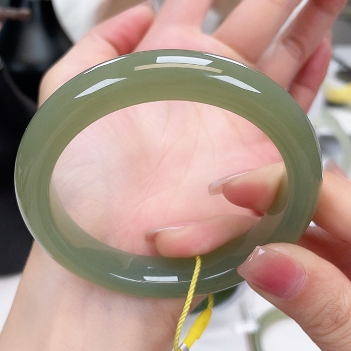 和田玉手镯5960未镶嵌