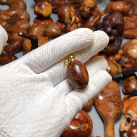 木质麻梨疙瘩火琉璃