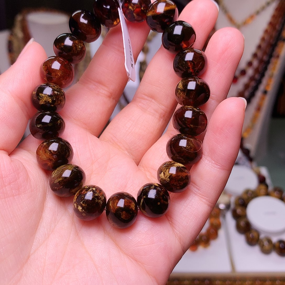 琥珀裸石未镶嵌琥珀