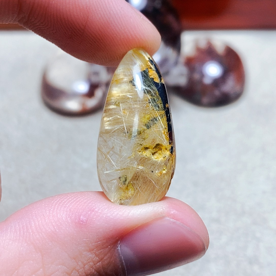 水晶颈饰未镶嵌三***宝