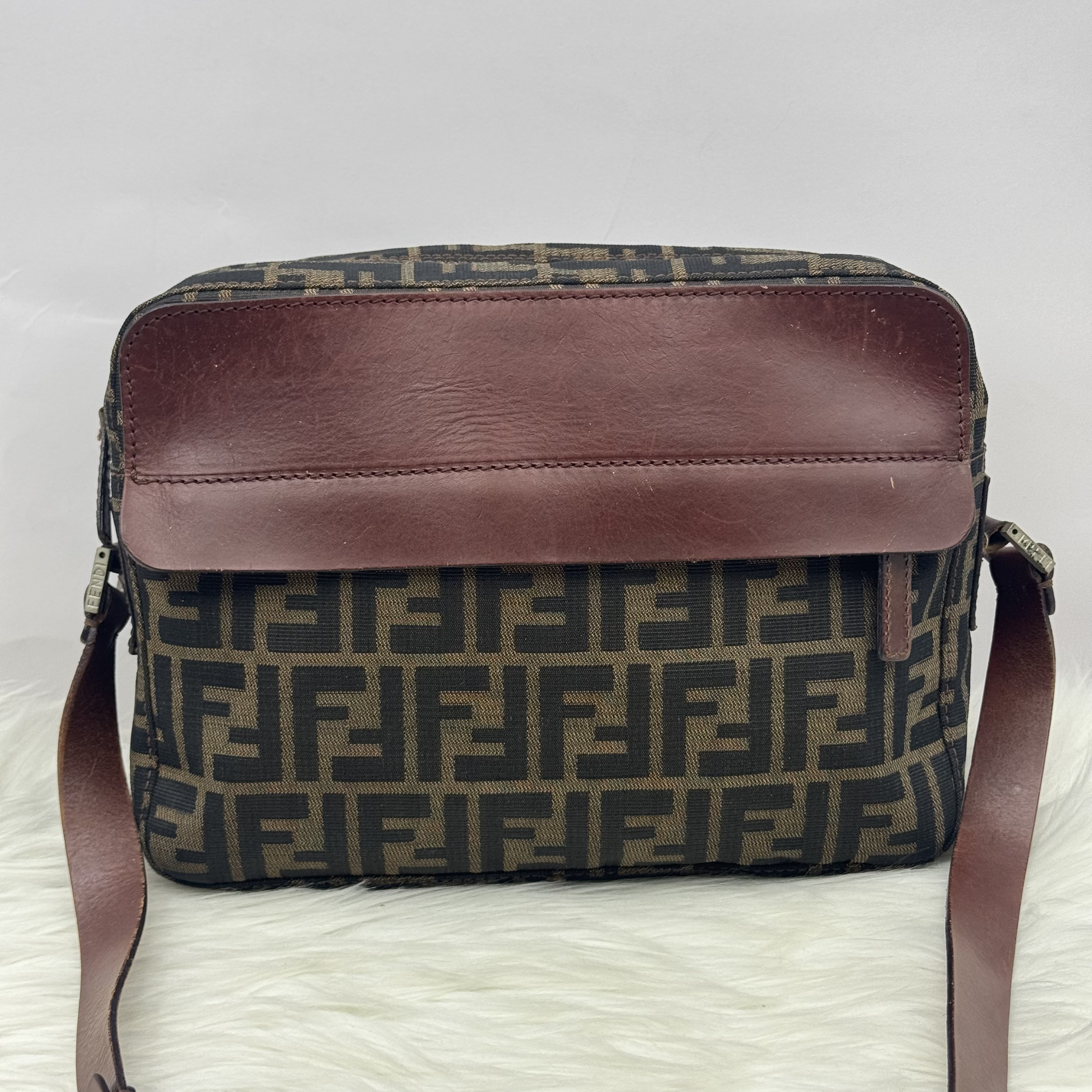 95新 FENDI/芬迪 尔忧中古/芬迪/斜挎单肩奢侈肩包时尚/00127