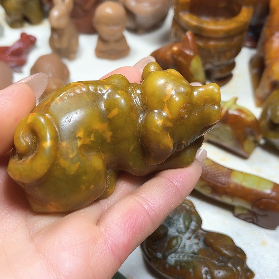 白玉菩提吊坠白玉菩提吊坠