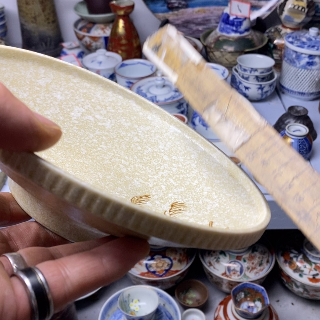 飞山街头有没有什么好卖衣服啊哈哈