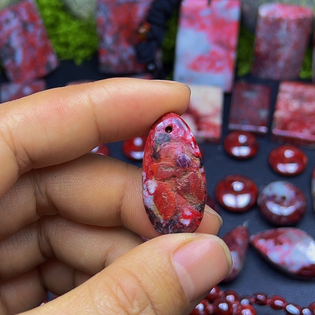 天然辰砂朱砂吊坠