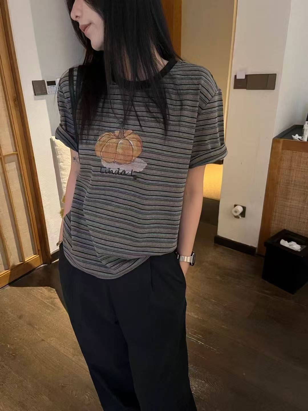 韩系休闲条纹南瓜撞色短袖
