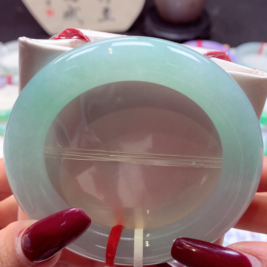 翡翠手镯未镶嵌胖圆24号66