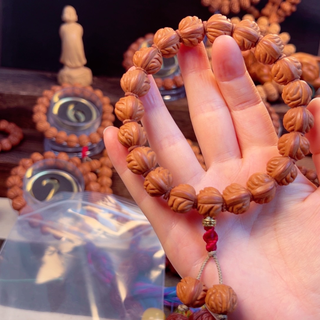 【闪购商品】桃核吊坠漪*15野生红莲