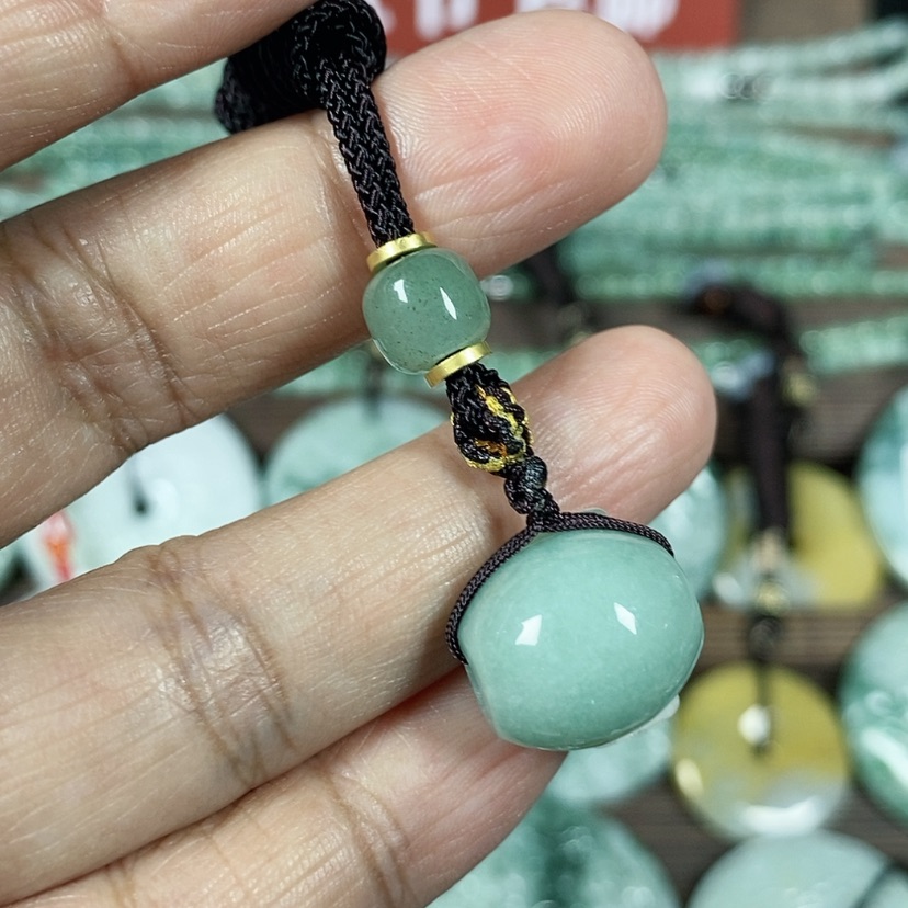 【闪购商品】翡翠颈饰未镶嵌玉吊坠翡翠玉路路通