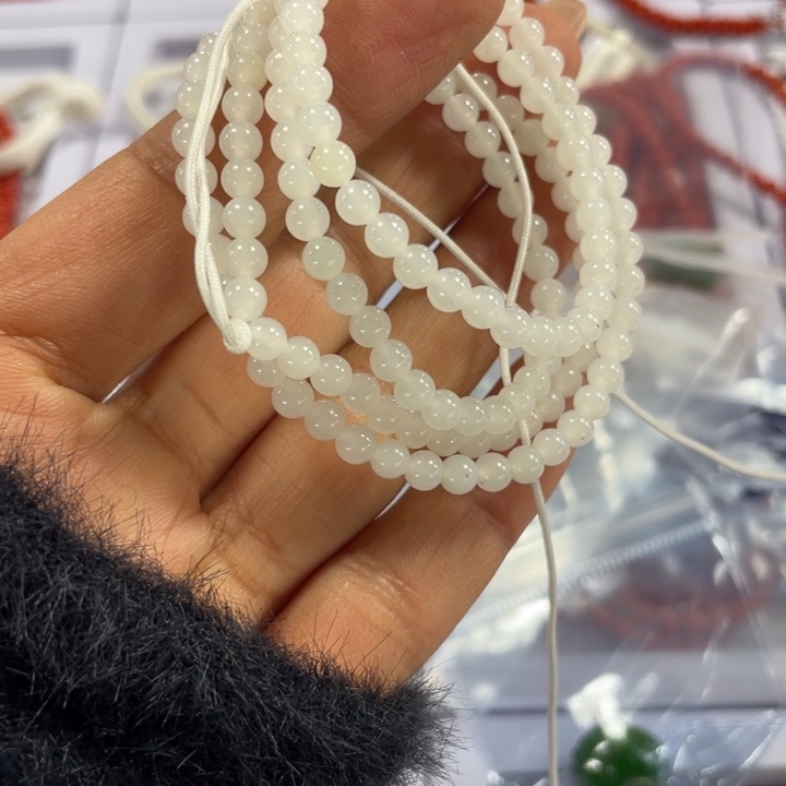 明***9和田玉未镶嵌颈饰