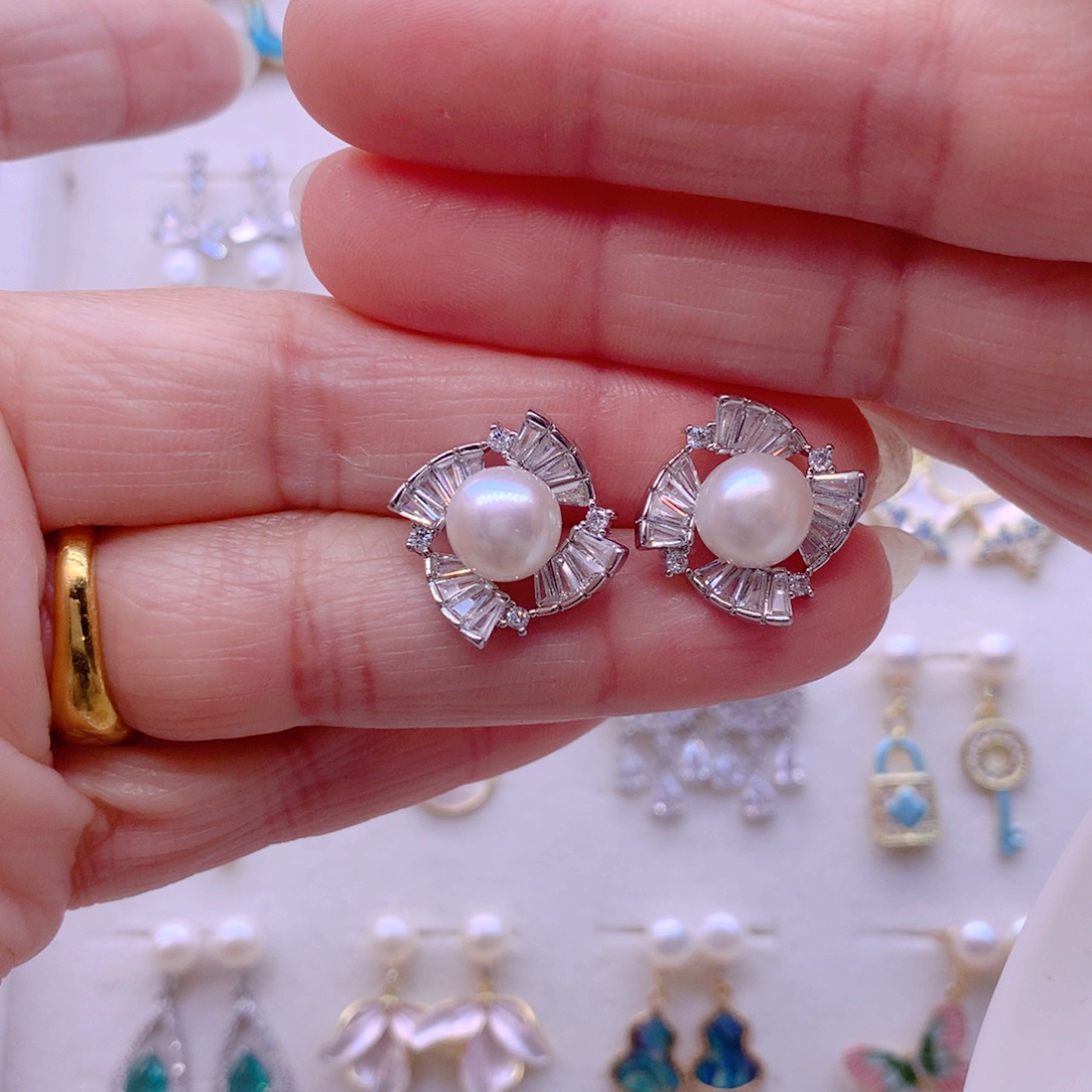 合金淡水珍珠耳饰