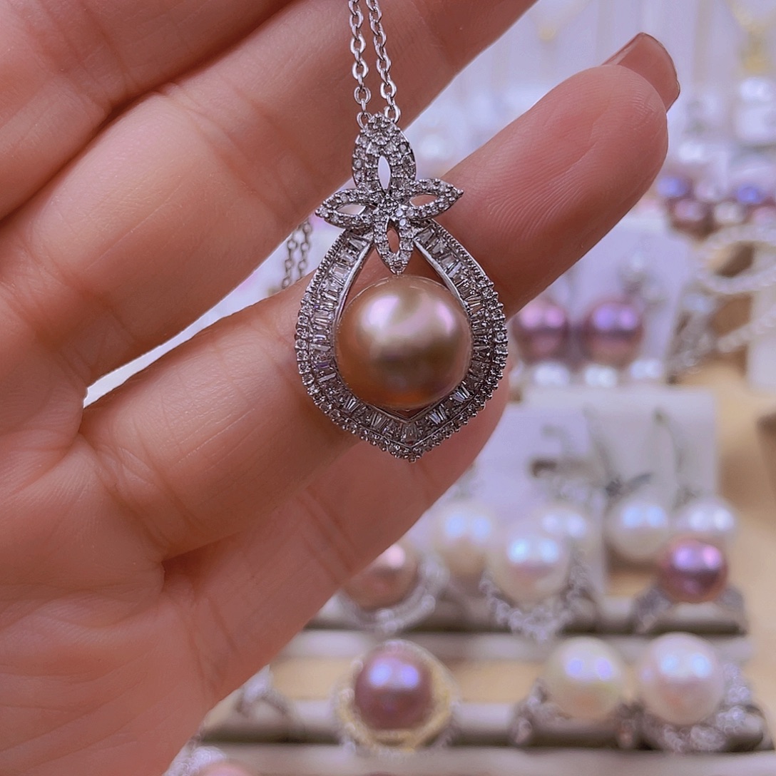 淡水珍珠未镶嵌吊坠(赠链)