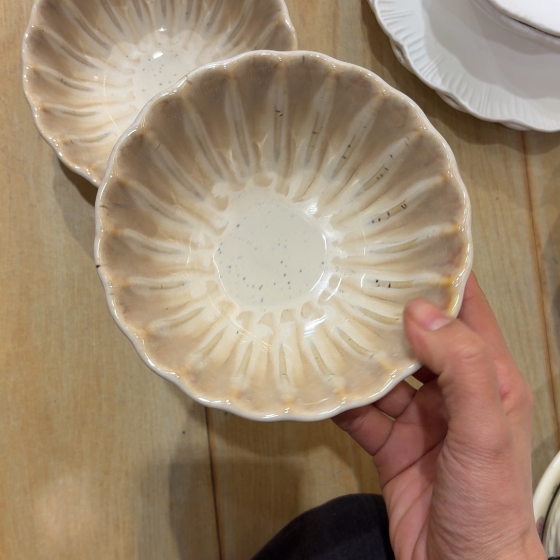 瓷两个两个两个两个