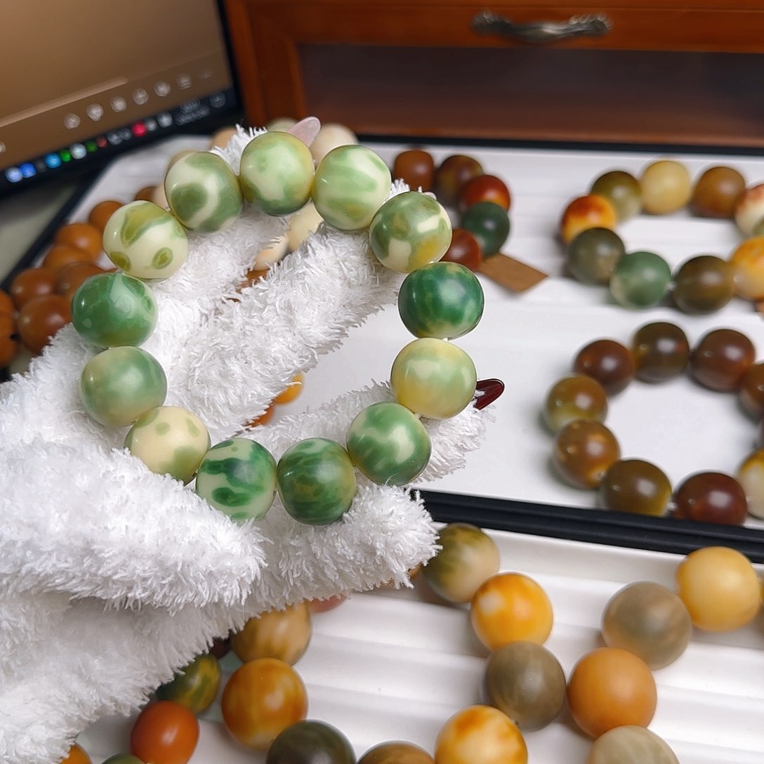 菩提根/象牙果手串