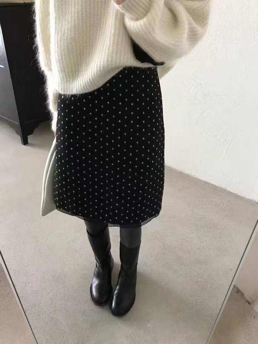 米古古 IU# 5367-新 洋气设计感小众波点半裙（腰围64 裙长54）