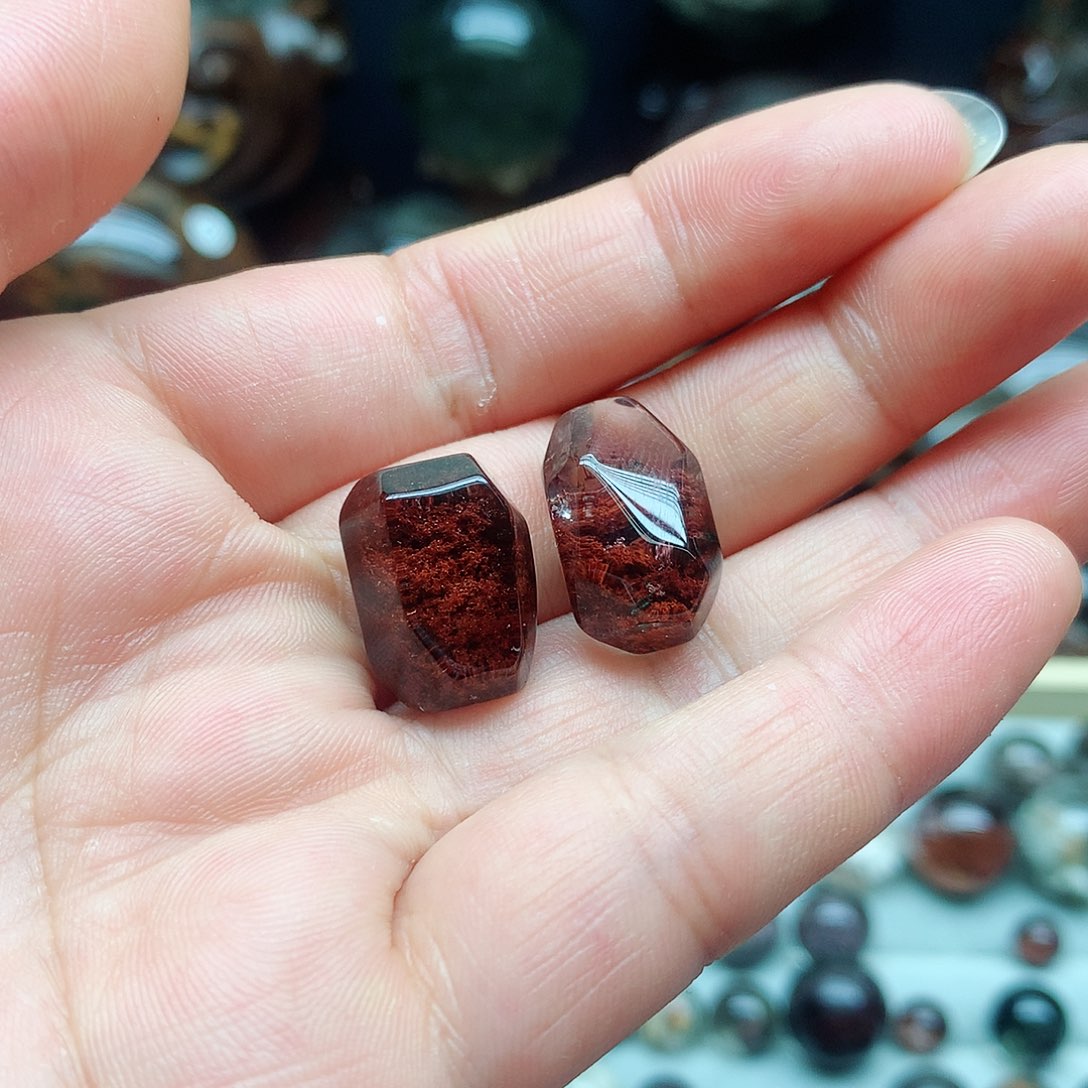 水晶珠宝半成品未镶嵌聪*?