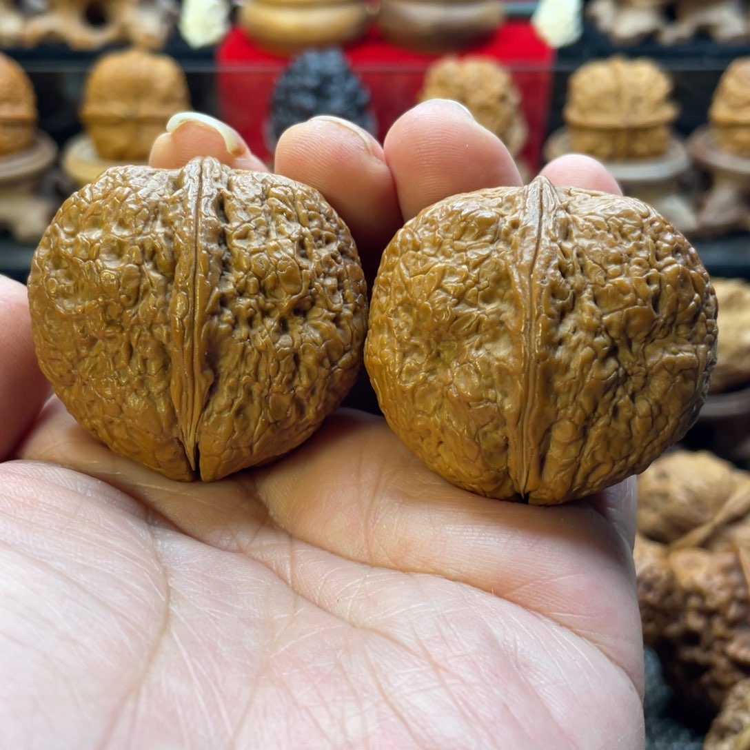 文玩核桃把件饕餮