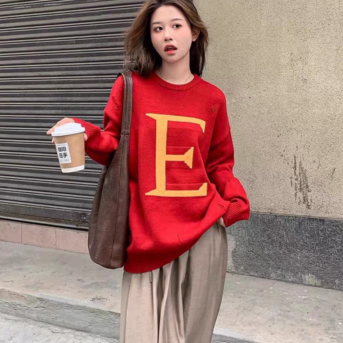 薇莎1243【现货】E字破洞慵懒风韩版毛衣