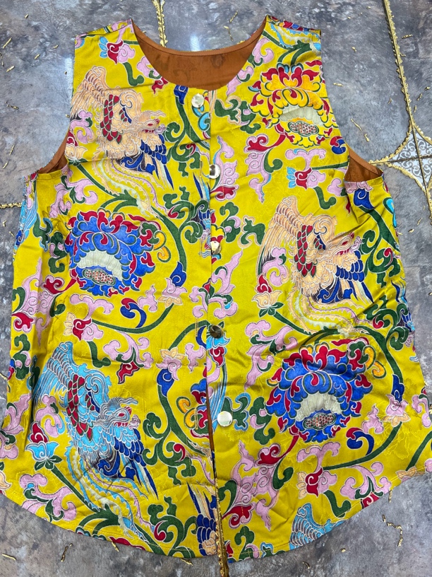 莲花时尚 老钱风马甲