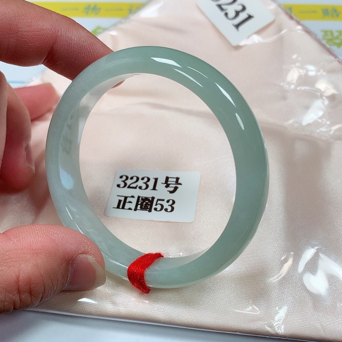 【闪购商品】翡翠手镯未镶嵌3231号
