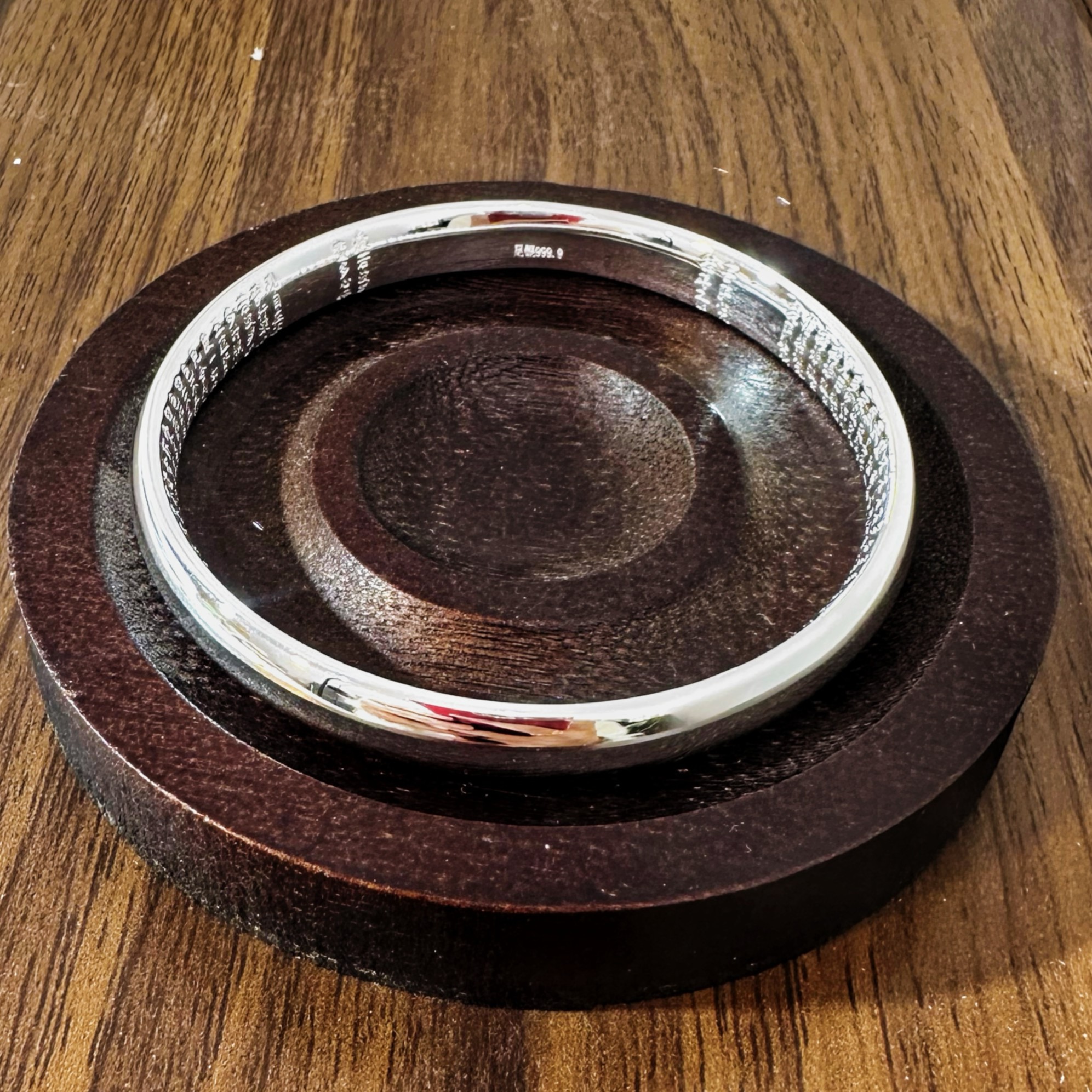 足银银制品 S090 泥鳅背心经手镯 闭口直播间选款时尚精美手镯