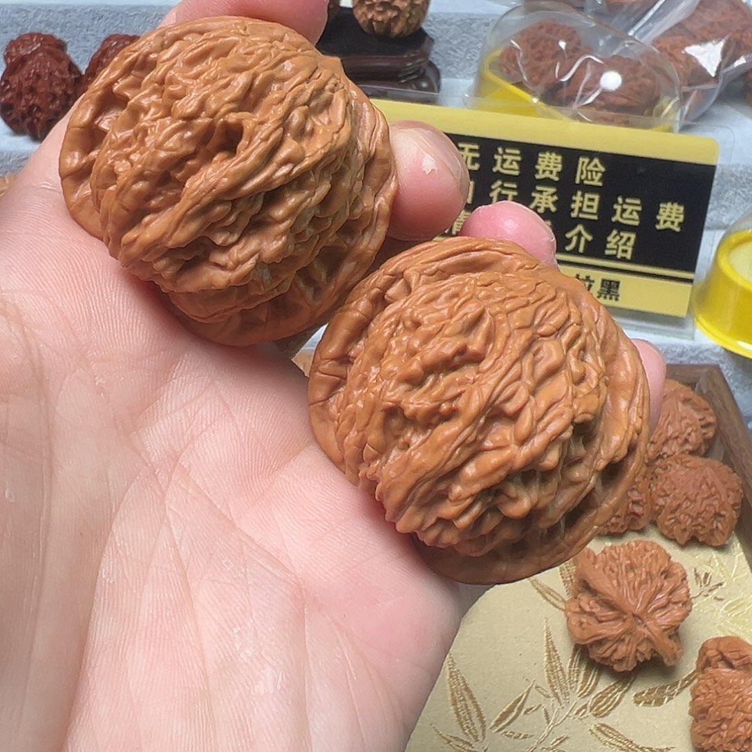 文玩核桃把件44麦穗虎头