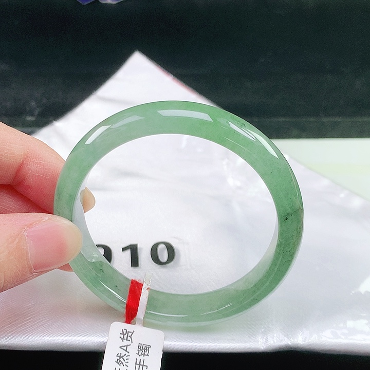 未镶嵌手镯翡翠910