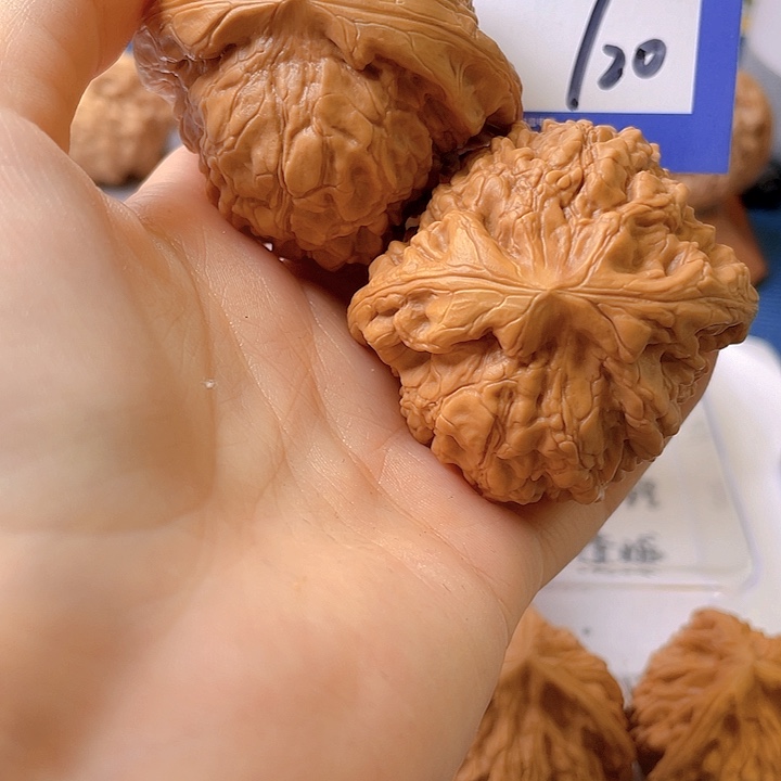 文玩核桃把件发***子文玩核桃20