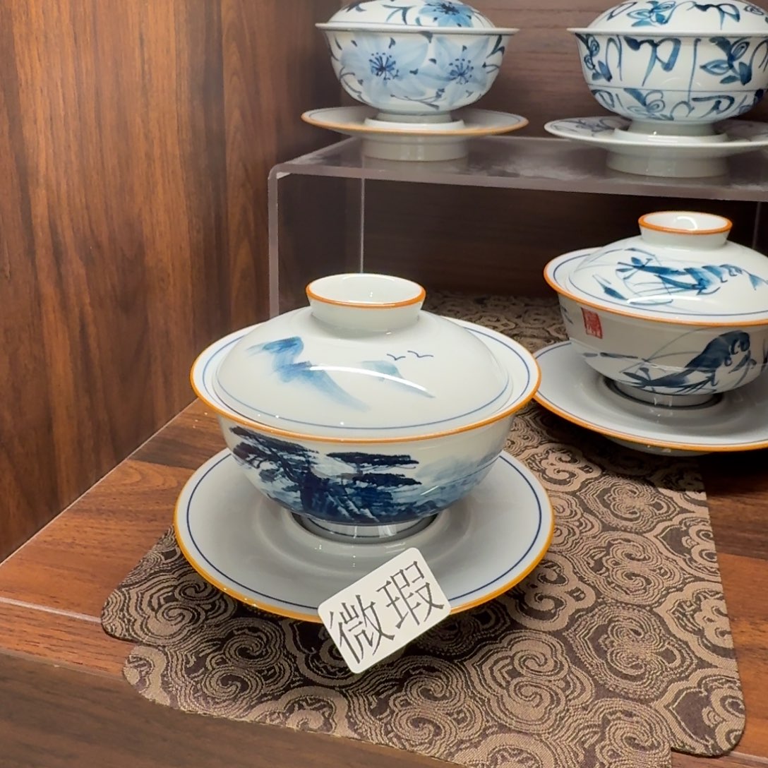 釉下手绘茶具微瑕